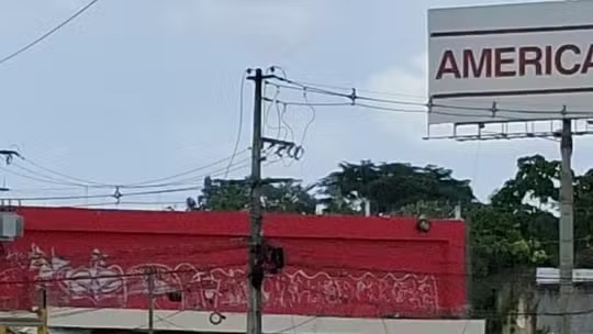 Dupla faz funcionários de loja reféns no Pará