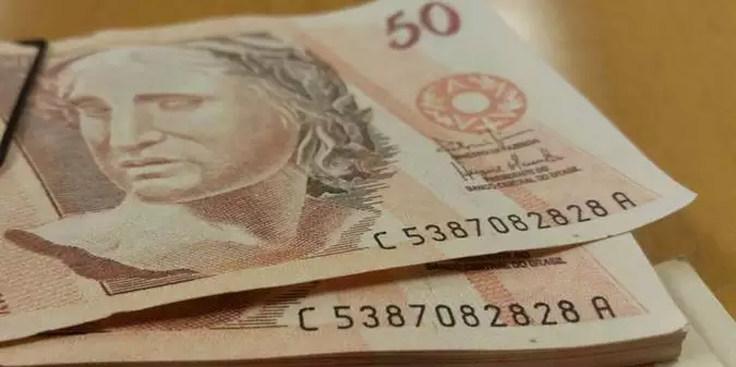 Programa Desenrola Brasil é prorrogado até março de 2024