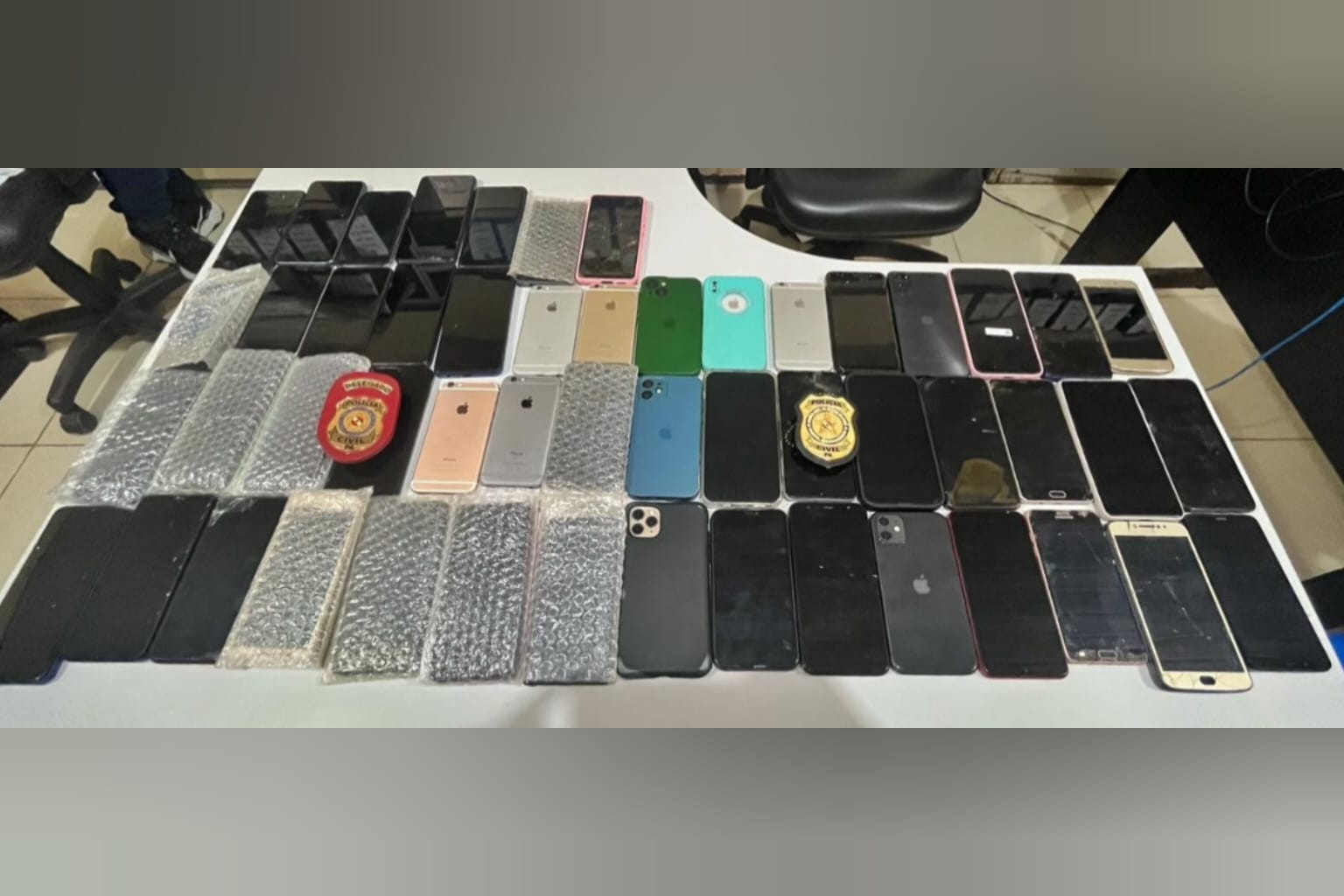 Polícia recupera mais de 50 aparelhos celulares roubados e furtados em Itaituba