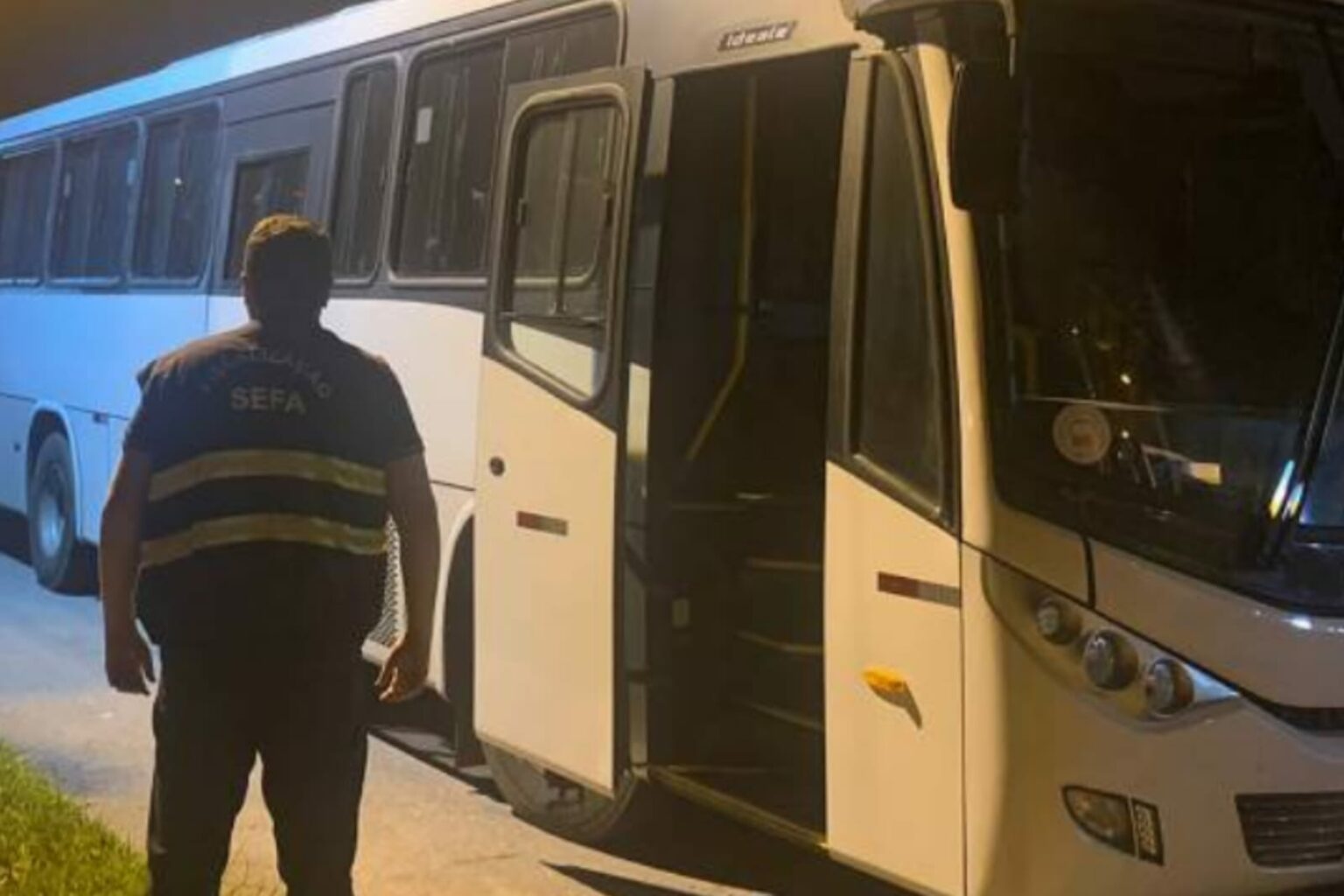 Sefa apreende ônibus em Conceição do Araguaia