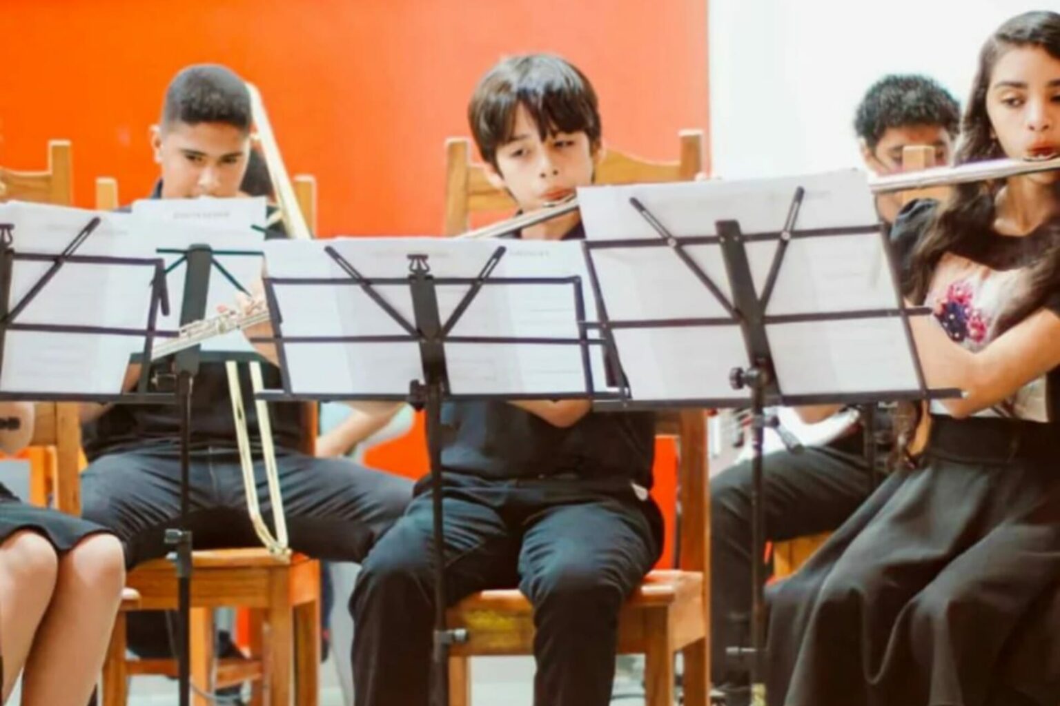Orquestra sinfônica emociona o público na zona rural de Itupiranga