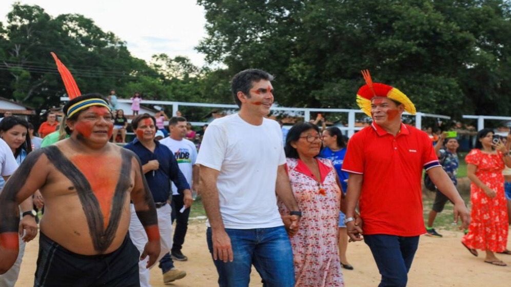 Helder entrega ‘Sua Casa’ para 338 famílias de 24 aldeias indígenas do Pará