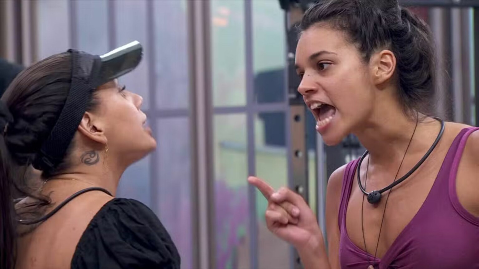 Vídeo: Alane e Fernanda discutem aos berros no BBB 24