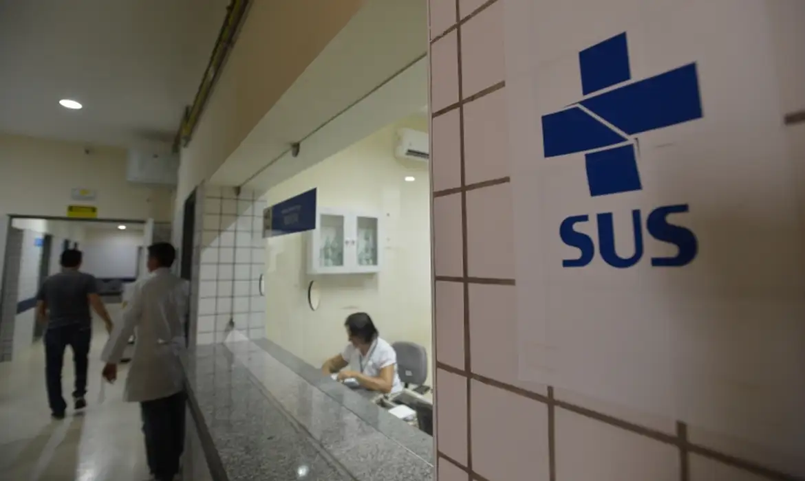 SUS analisa medicamento para tratar câncer infantil