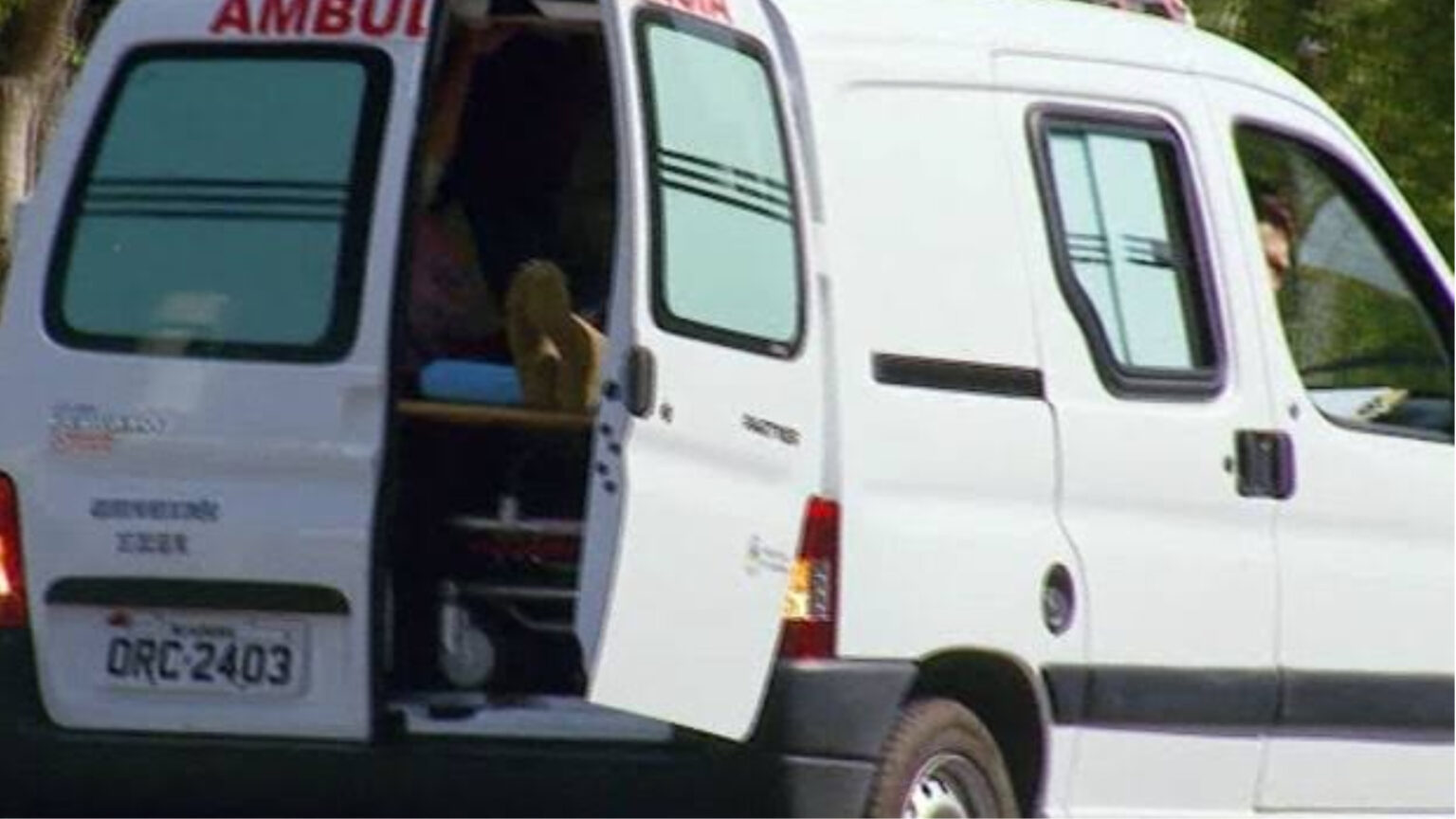 Van escapa de acidente ao tentar ultrapassar carreta na BR-155 no Pará