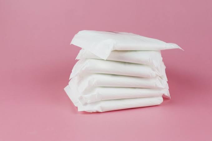 Farmácia Popular distribuirá absorventes para mais de 30 mil unidades credenciadas