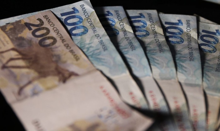 Receita paga hoje (31), lote residual de restituição do Imposto de Renda