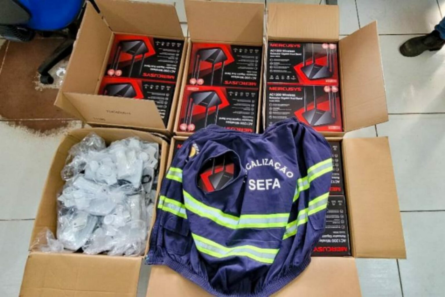 Sefa apreende R$ 48 mil em equipamentos eletrônicos em Conceição do Araguaia