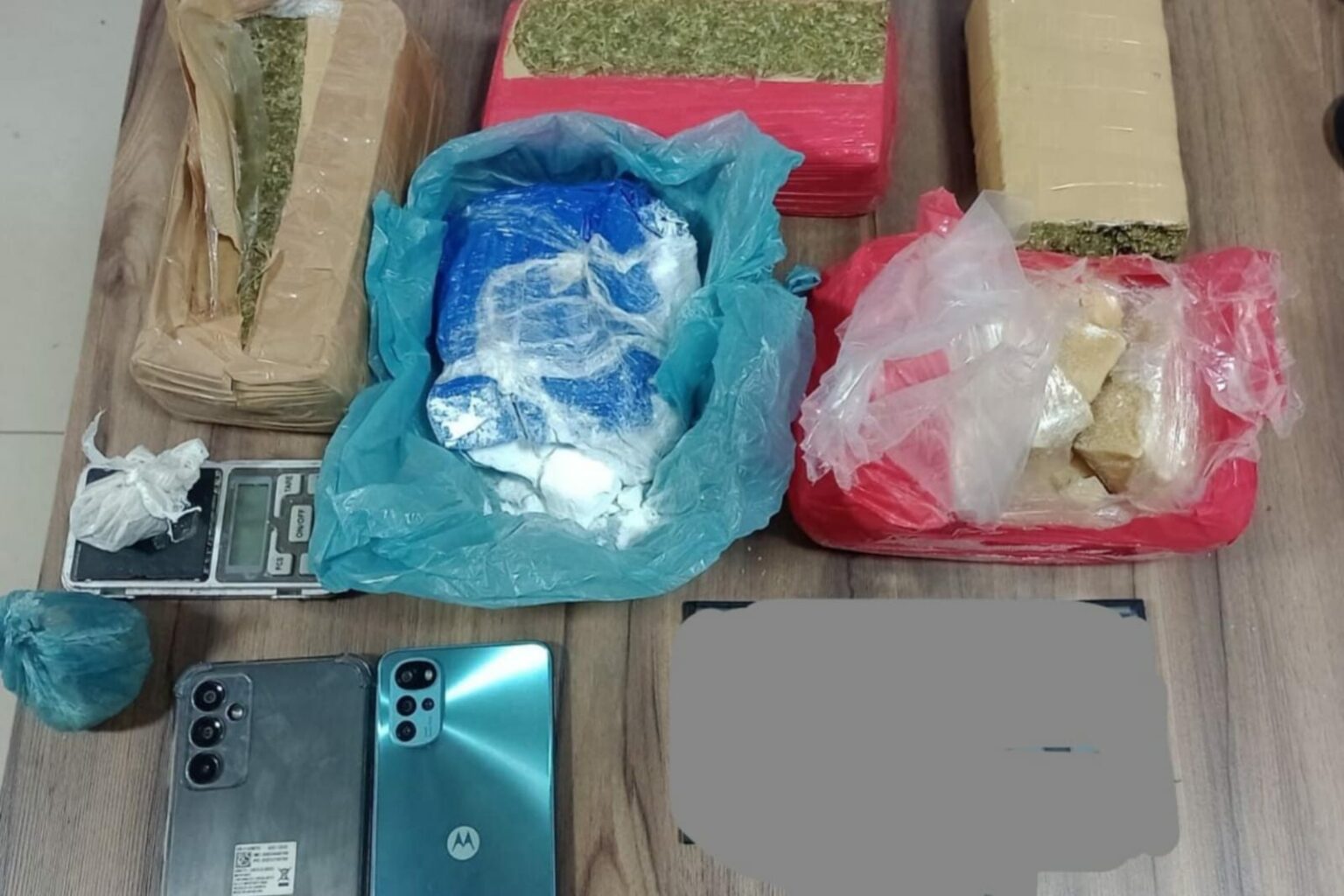 PM prende suspeitos de venderem drogas em Parauapebas