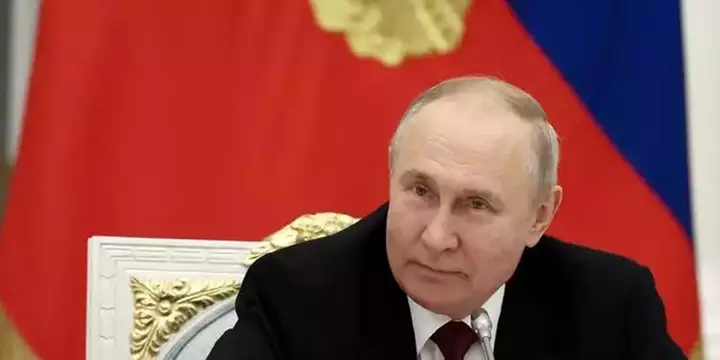 Putin estreia novo míssil hipersônico na guerra, diz Ucrânia
