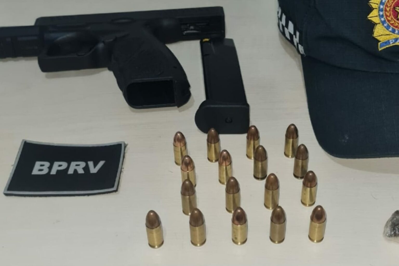 Motorista é flagrado com arma de fogo e munições em Canaã dos Carajás