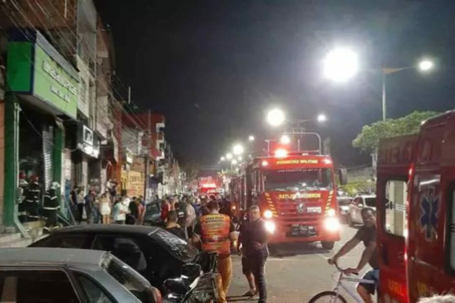 Incêndio destrói loja de autopeças no Pará