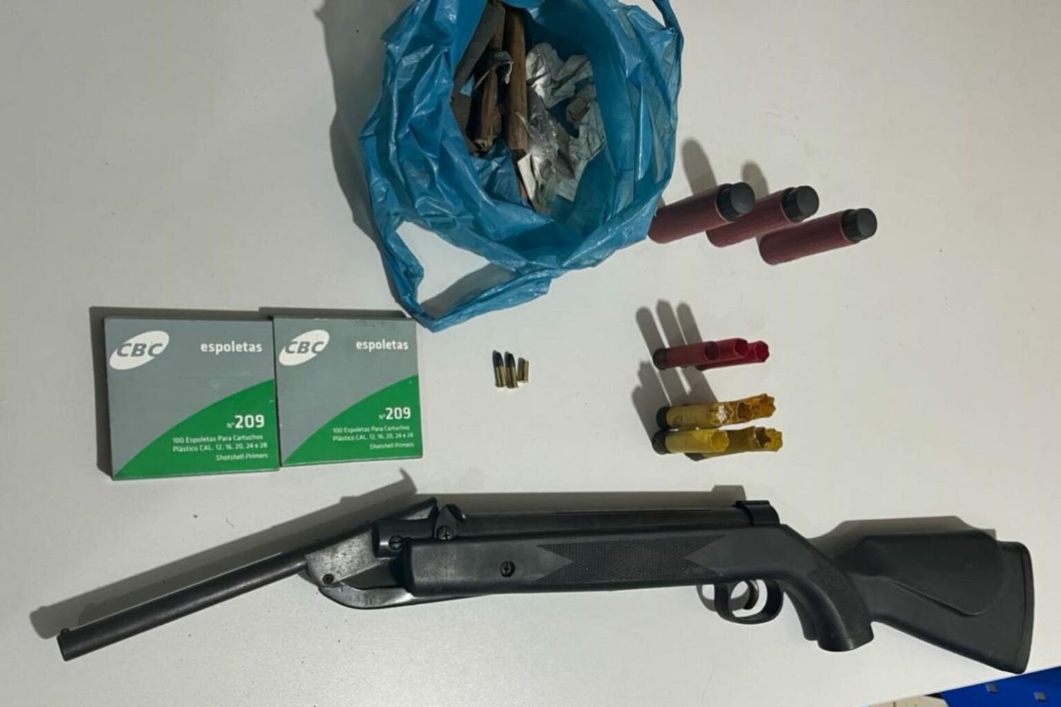 Marido ameaça esposa com espingarda em Itaituba