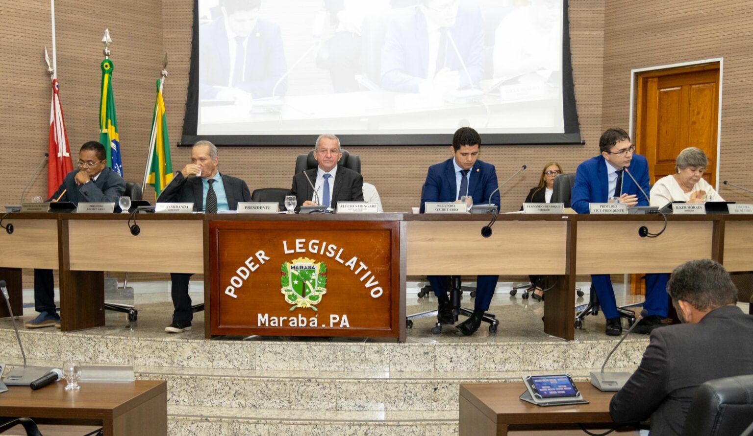 Vereadores aprovam reajuste salarial de servidores públicos em Marabá