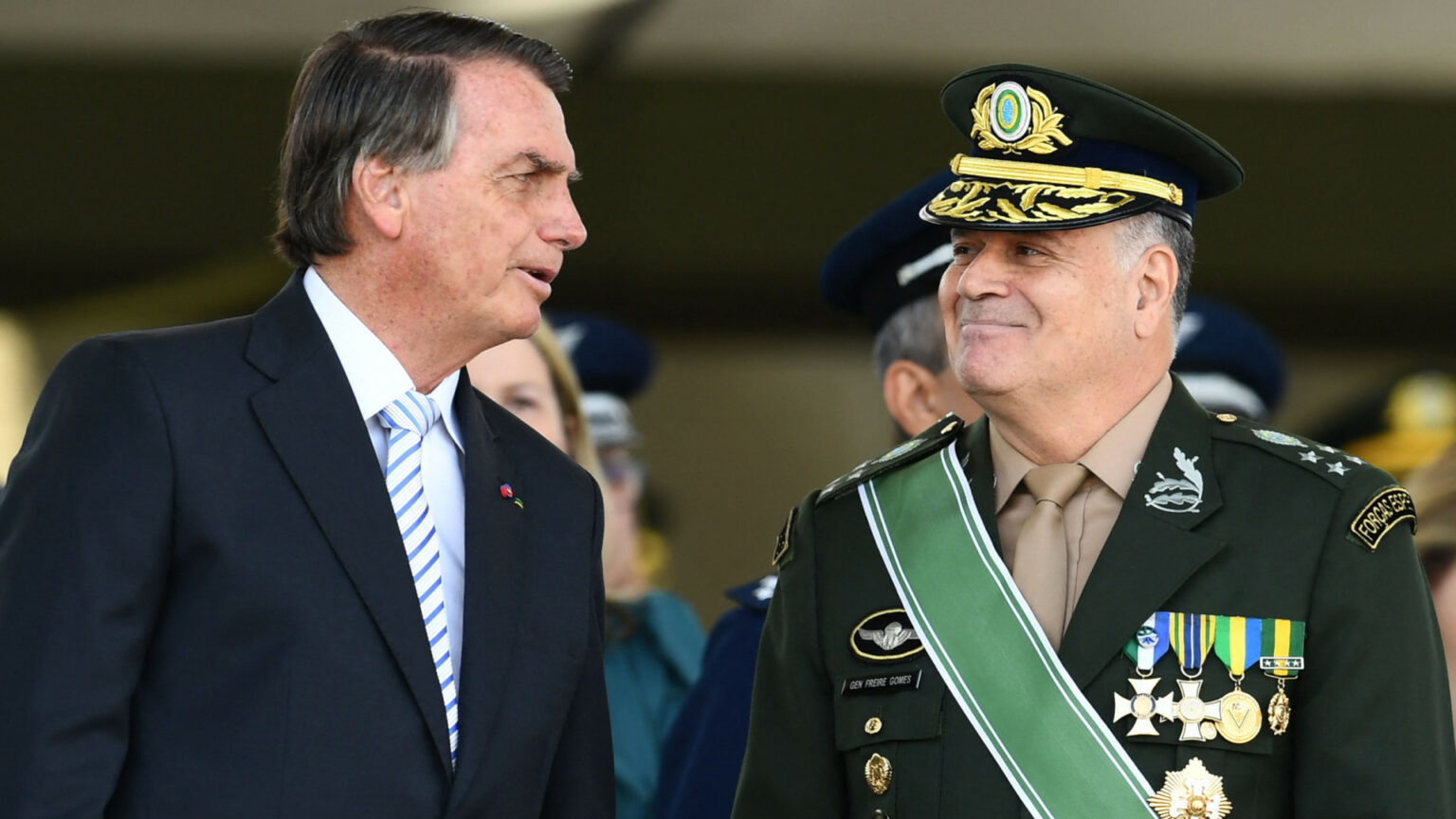 Ex-comandante do Exército confirma reuniões sobre “minuta do golpe” com Bolsonaro