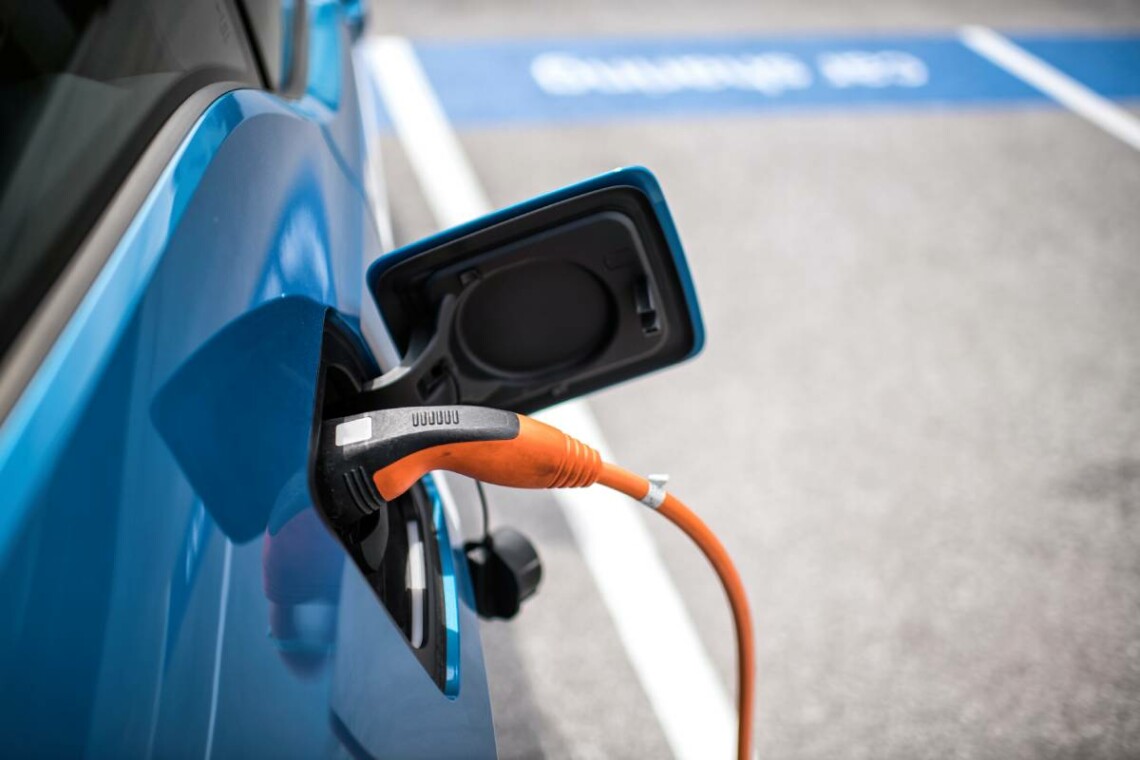 Carro elétrico, híbrido ou a combustão: saiba qual vale mais a pena comprar