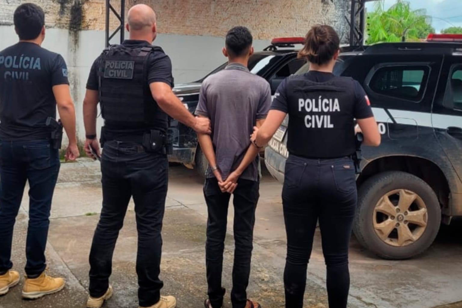 Homem é preso após ameaçar divulgar vídeos íntimos de mulher em Paragominas