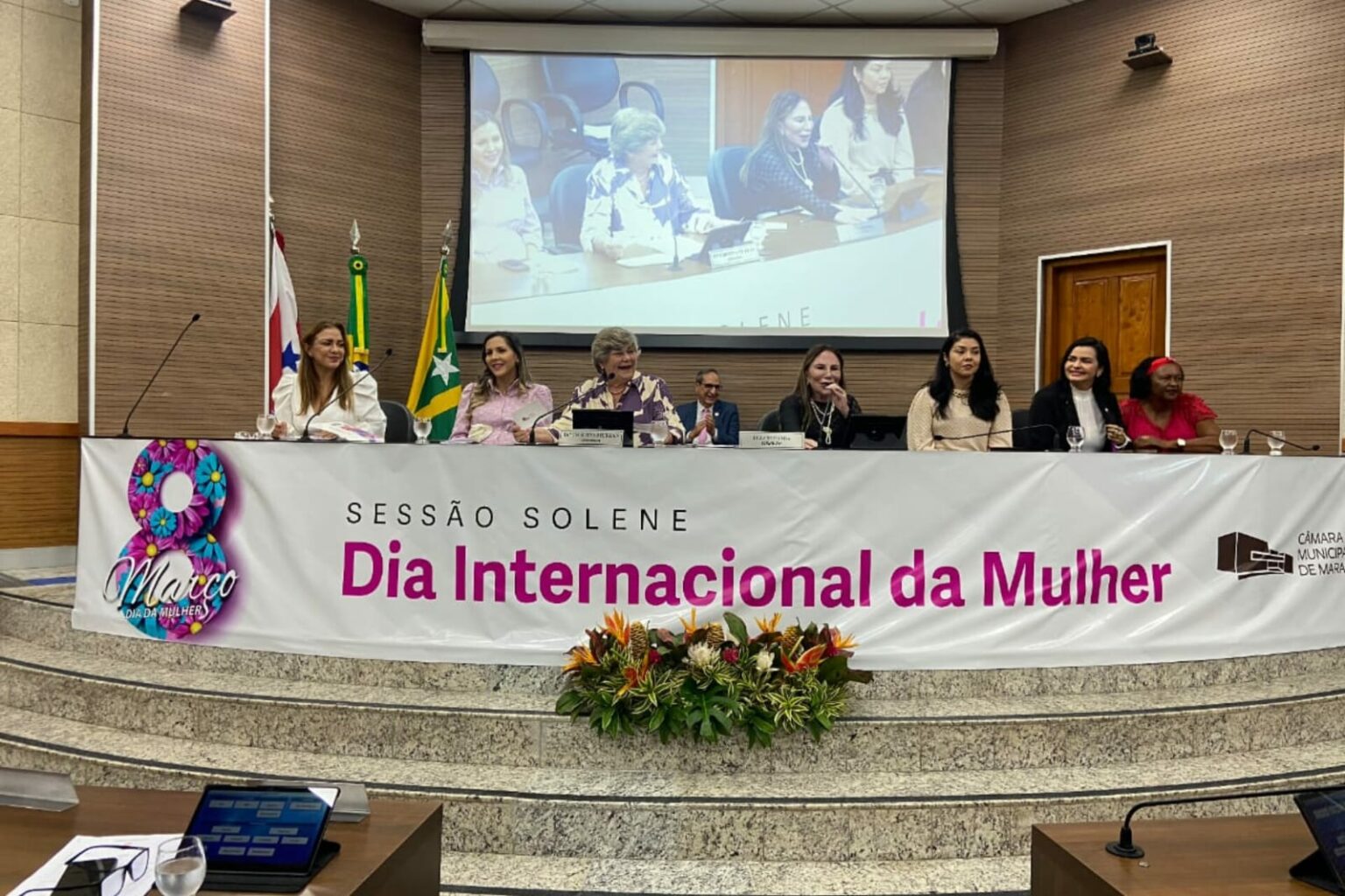 Sessão solene homenageia mulheres na Câmara de Marabá