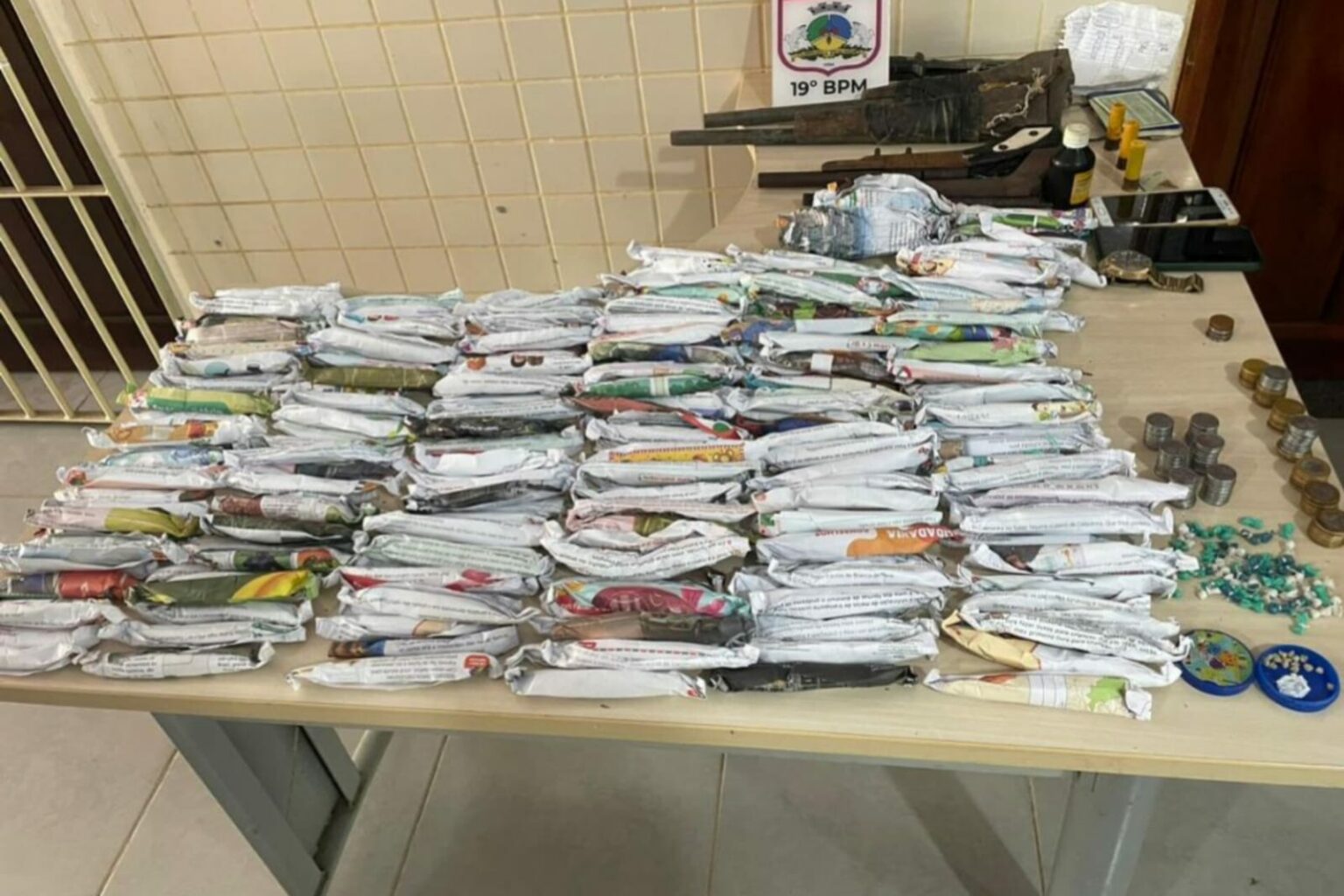 Ação conjunta apreende armas de fogo e drogas em Paragominas