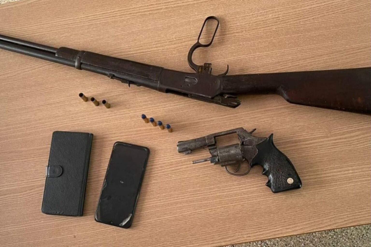 Foragido da Justiça é preso com arma de fogo em Paragominas