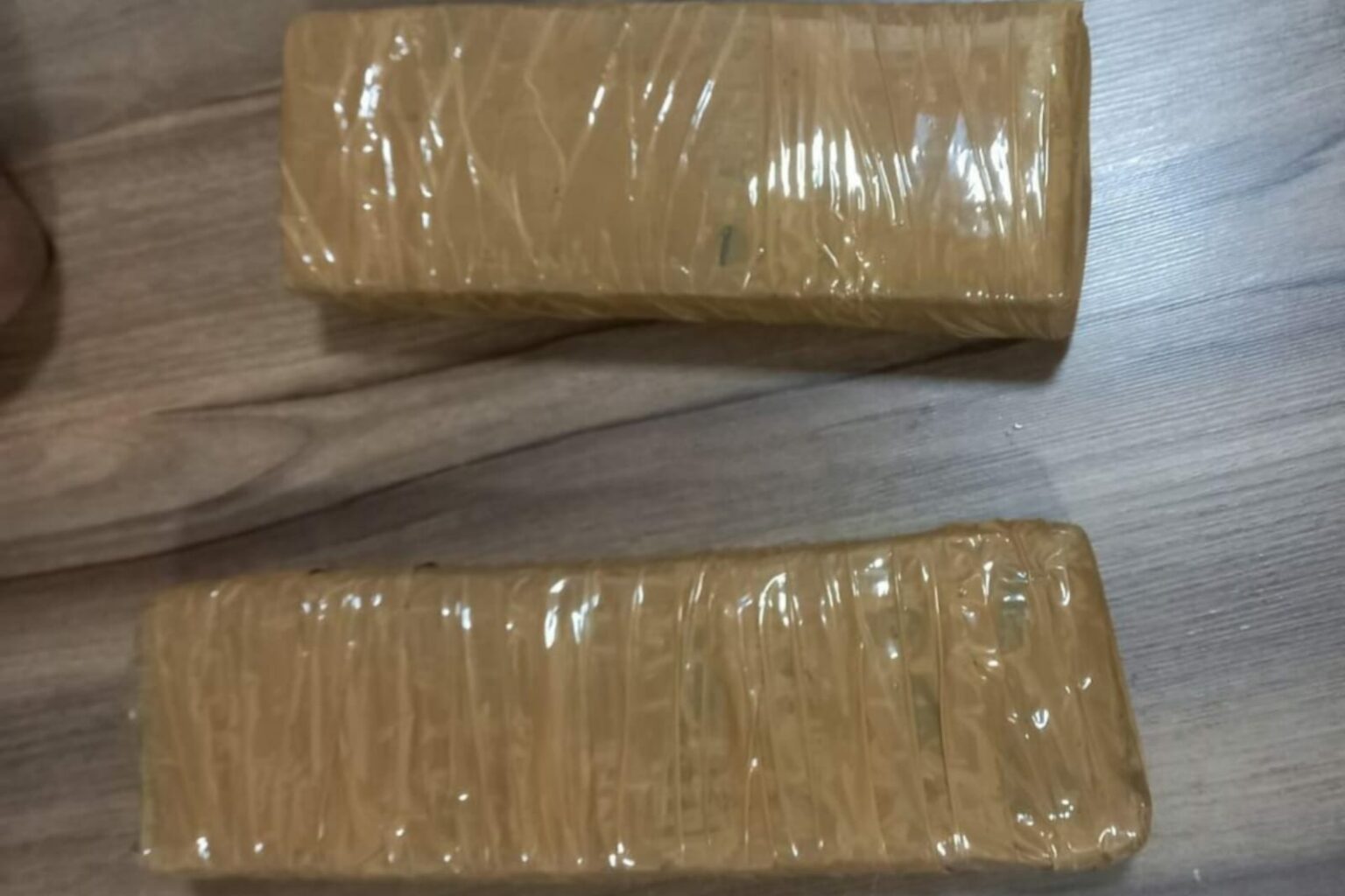 PM encontra maconha dentro de caminhonete abandonada em Parauapebas