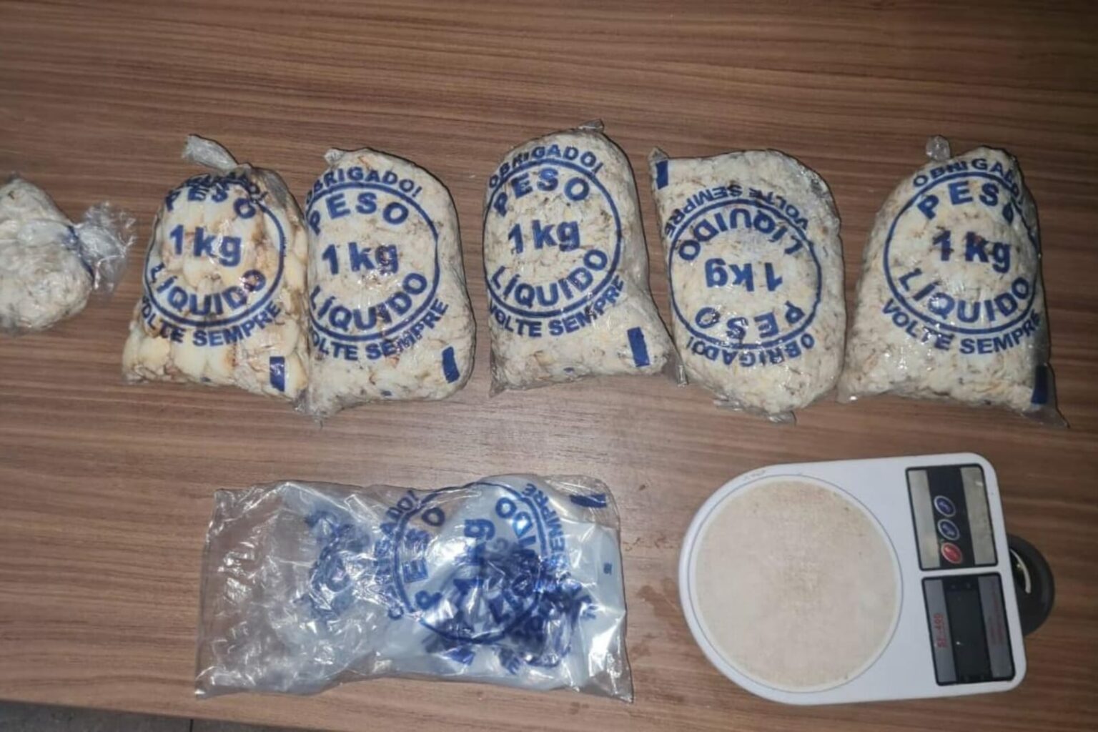 PM apreende 70 caranguejos e 5 kg de polpa do animal no Pará