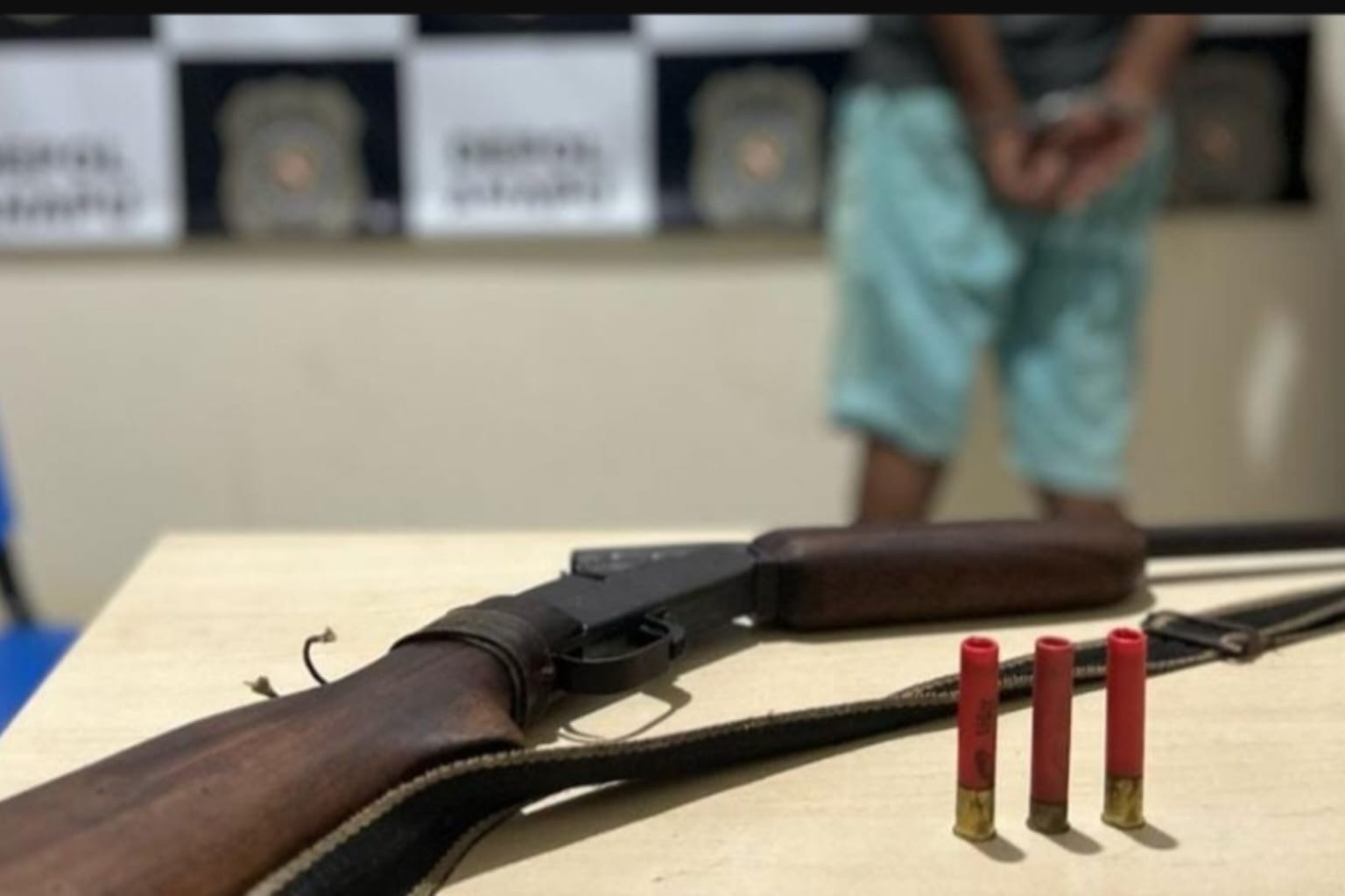 PC apreende arma de fogo e prende suspeito após denúncia em Anapu
