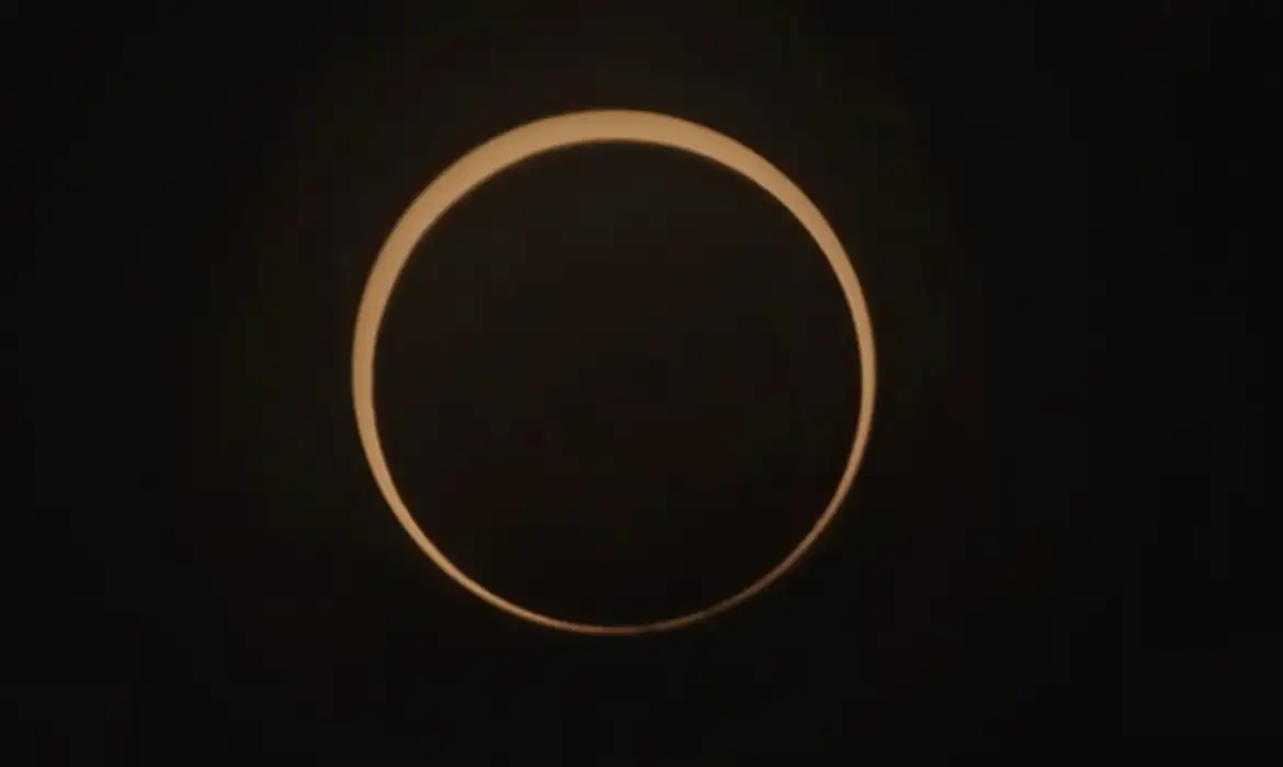 Eclipse solar total só poderá ser visto de três países e terá duração de quatro minutos