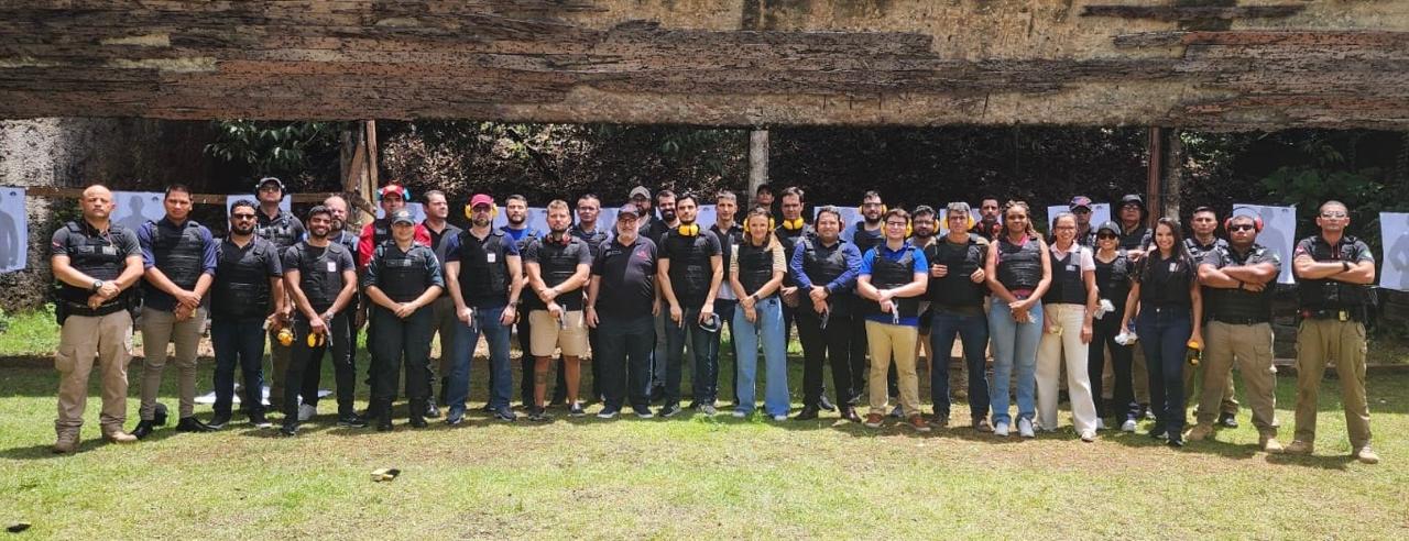 Novos promotores de Justiça do Pará aprendem a atirar