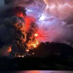 Vídeo: erupção de vulcão na Indonésia gera alerta de tsunami e preocupações climáticas