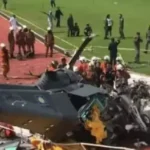 VÍDEO: Helicópteros militares da Malásia colidem no ar e 10 pessoas morrem