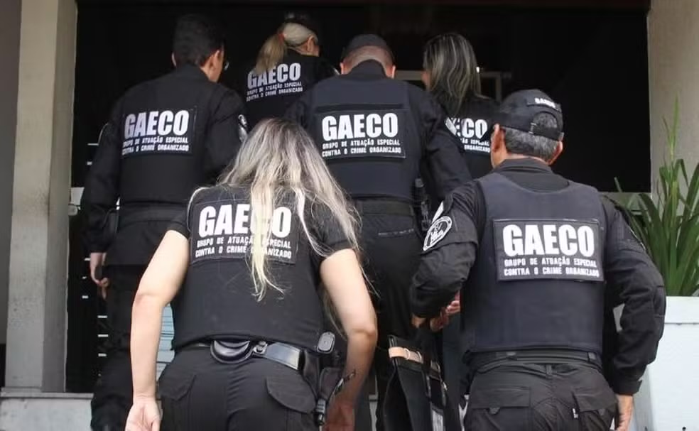 “Helder promete, Helder faz” contra adversários no Pará