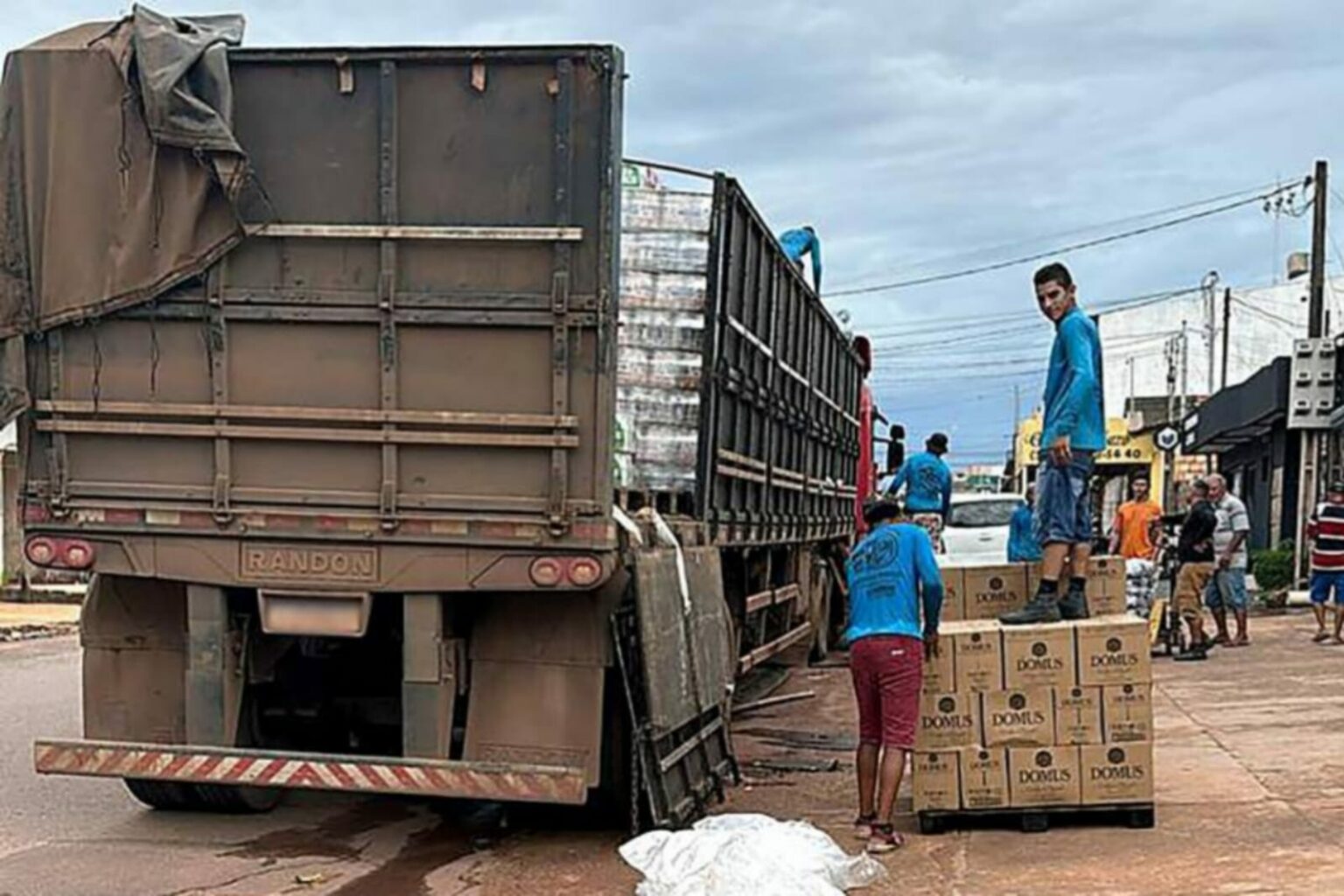 Sefa apreende mais de 66 mil garrafas de bebida alcoólica em Santarém