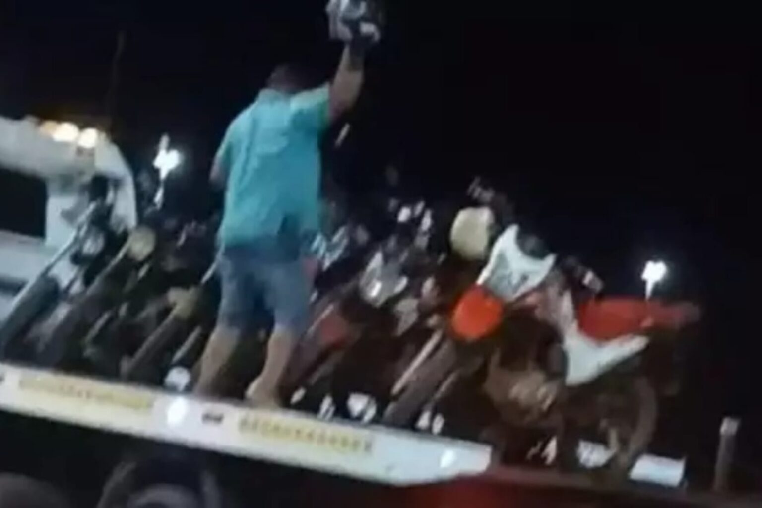 Homem destrói moto durante blitz em Canaã dos Carajás