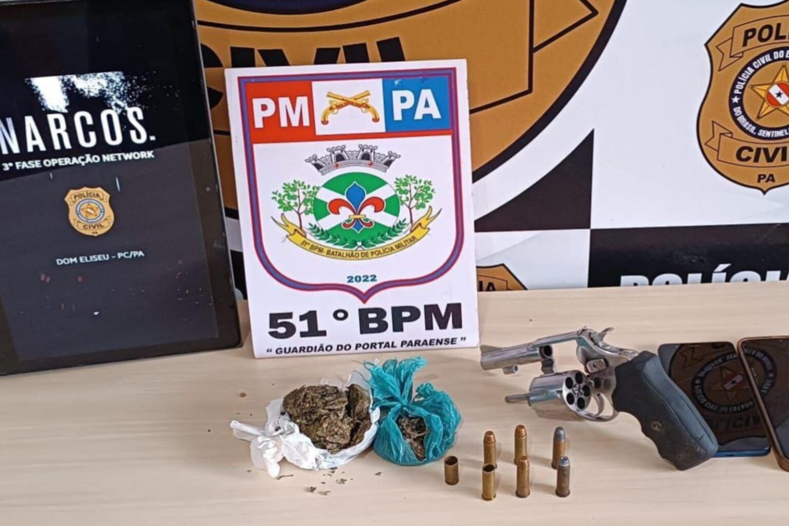 Ação conjunta apreende arma de fogo, munições e drogas em Dom Eliseu