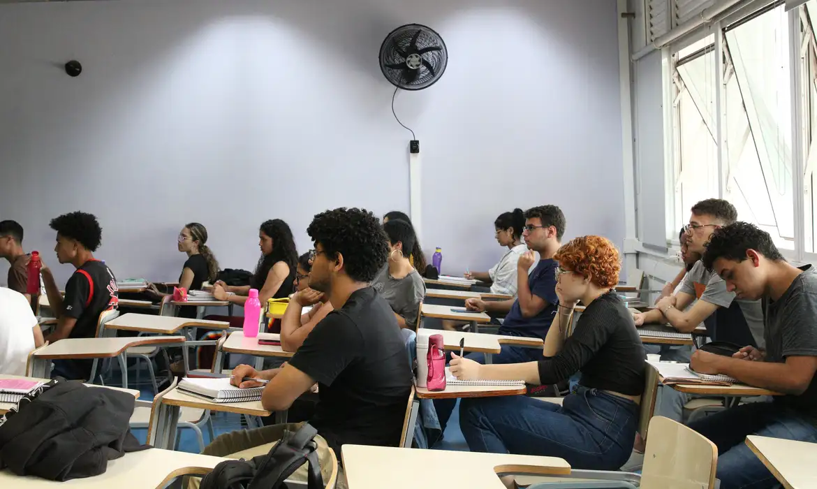 “Enem dos Concursos” terá detector de metal e coleta de digitais
