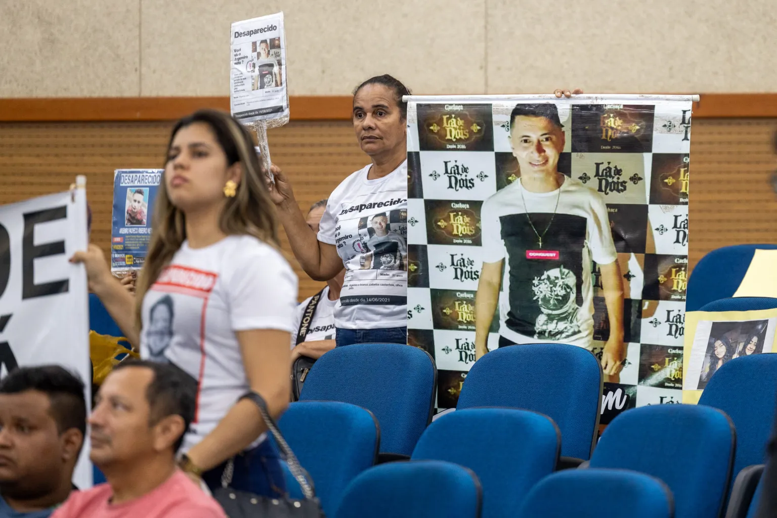 Grupo protesta na Câmara Municipal de Marabá por investigação sobre desaparecimentos