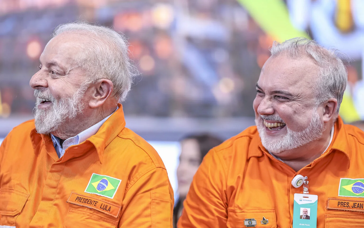 Lula demite o presidente da Petrobras