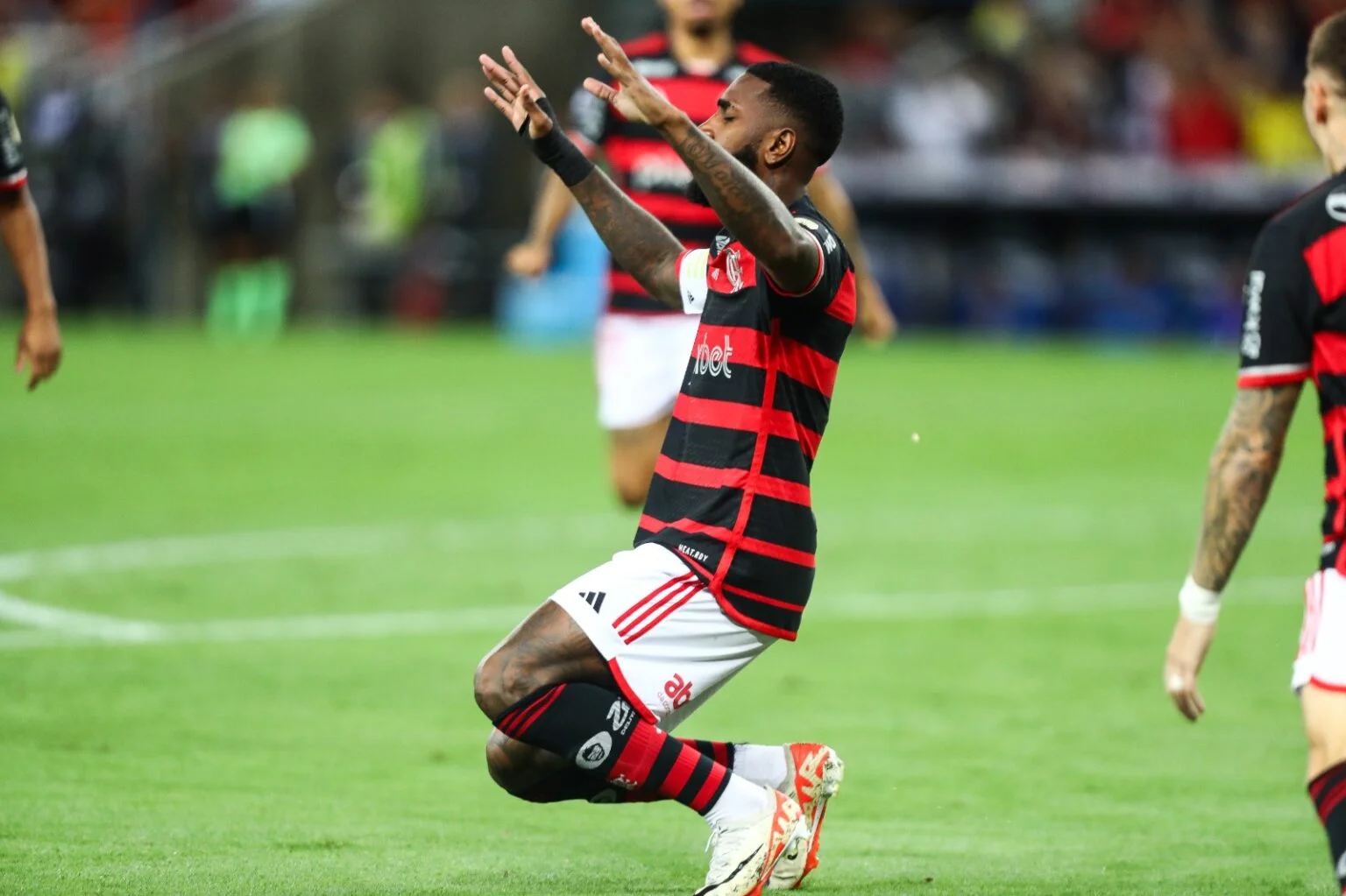Flamengo goleia o Bolívar e depende de si na Libertadores