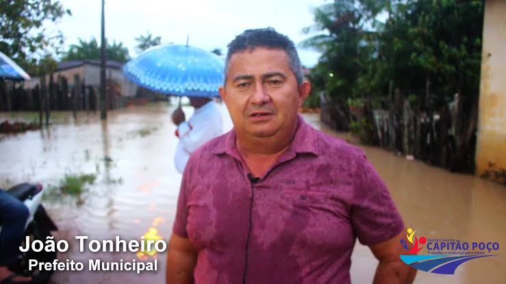 Vídeo: prefeito é vaiado pela população em evento no nordeste do Pará