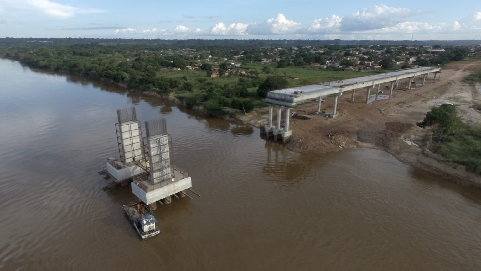 Nova ponte sobre o Rio Itacaiúnas tem mais de 50% das obras concluídas em Marabá