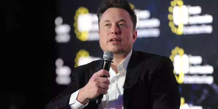 Câmara dos deputados vota pedido de audiência pública com Elon Musk