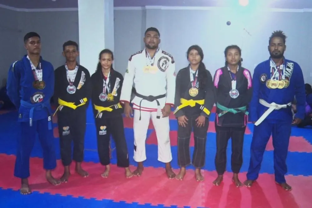 Atletas de Vitória do Xingu conquistam medalhas em Marabá