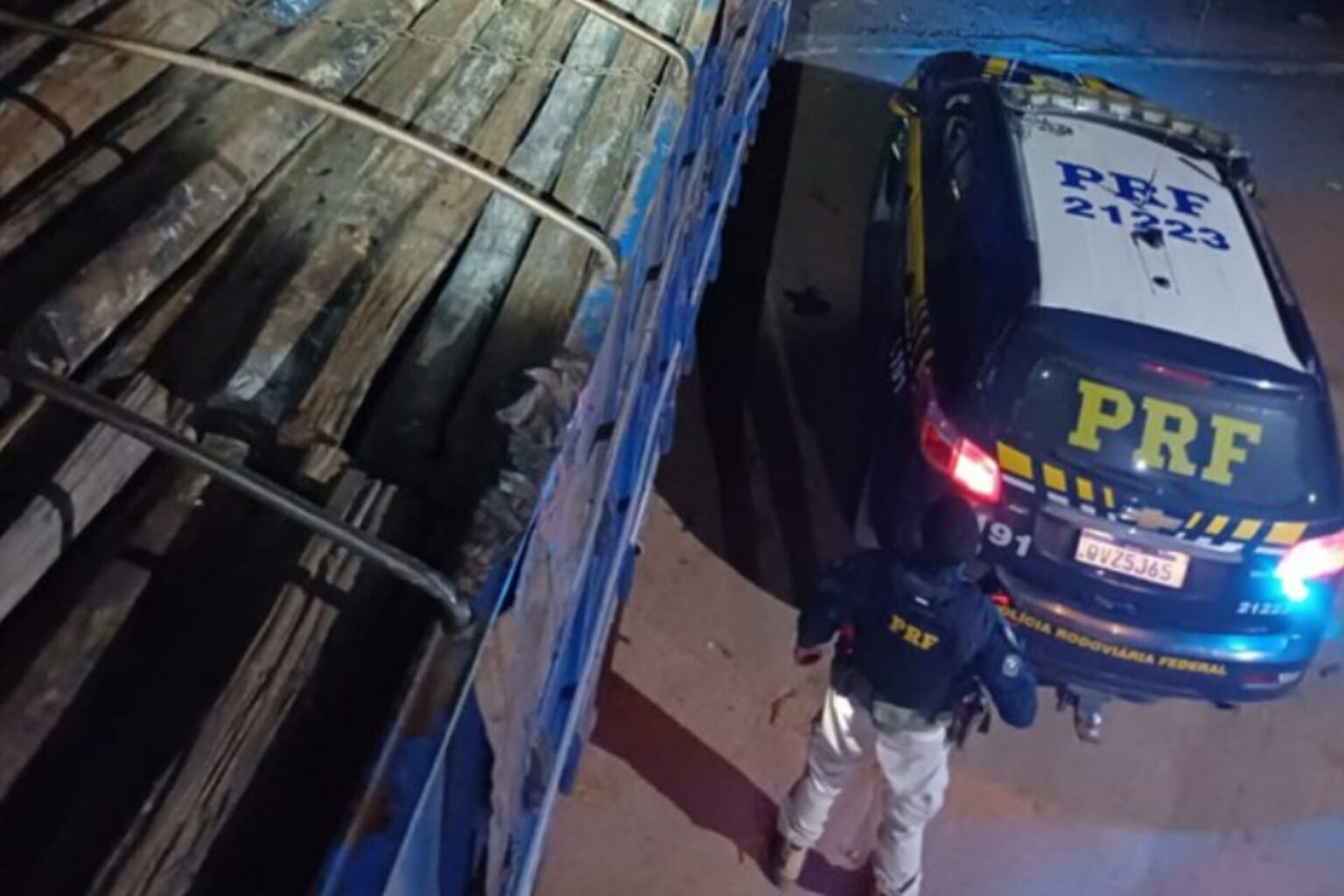 PRF apreende 101 m³ de madeira ilegal em Marabá