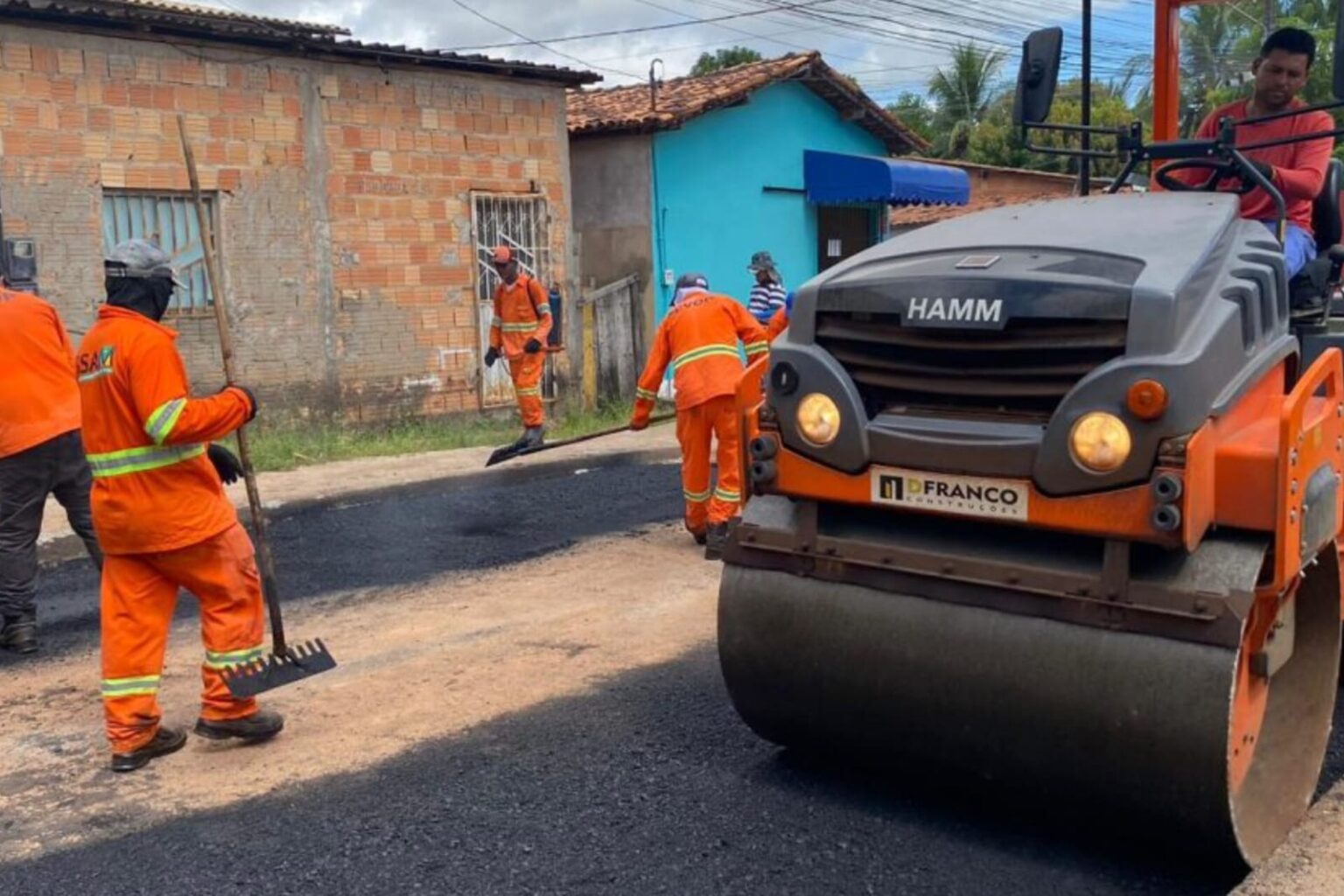 Prefeitura realiza operação “Tapa-Buraco” na Folha 29 e Cidade Jardim