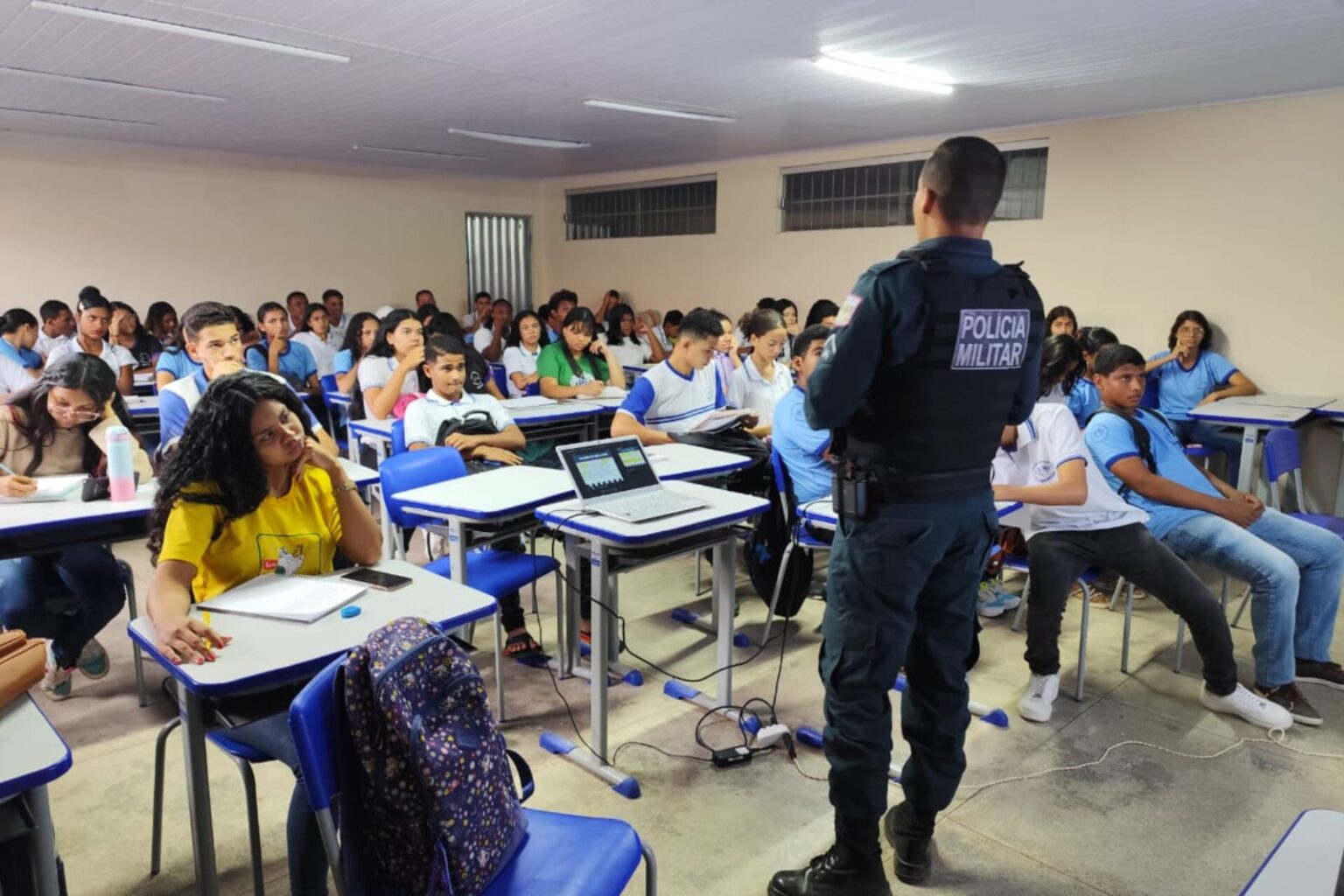PM realiza palestras sobre bullying e cyberbullying em escolas públicas de Marabá