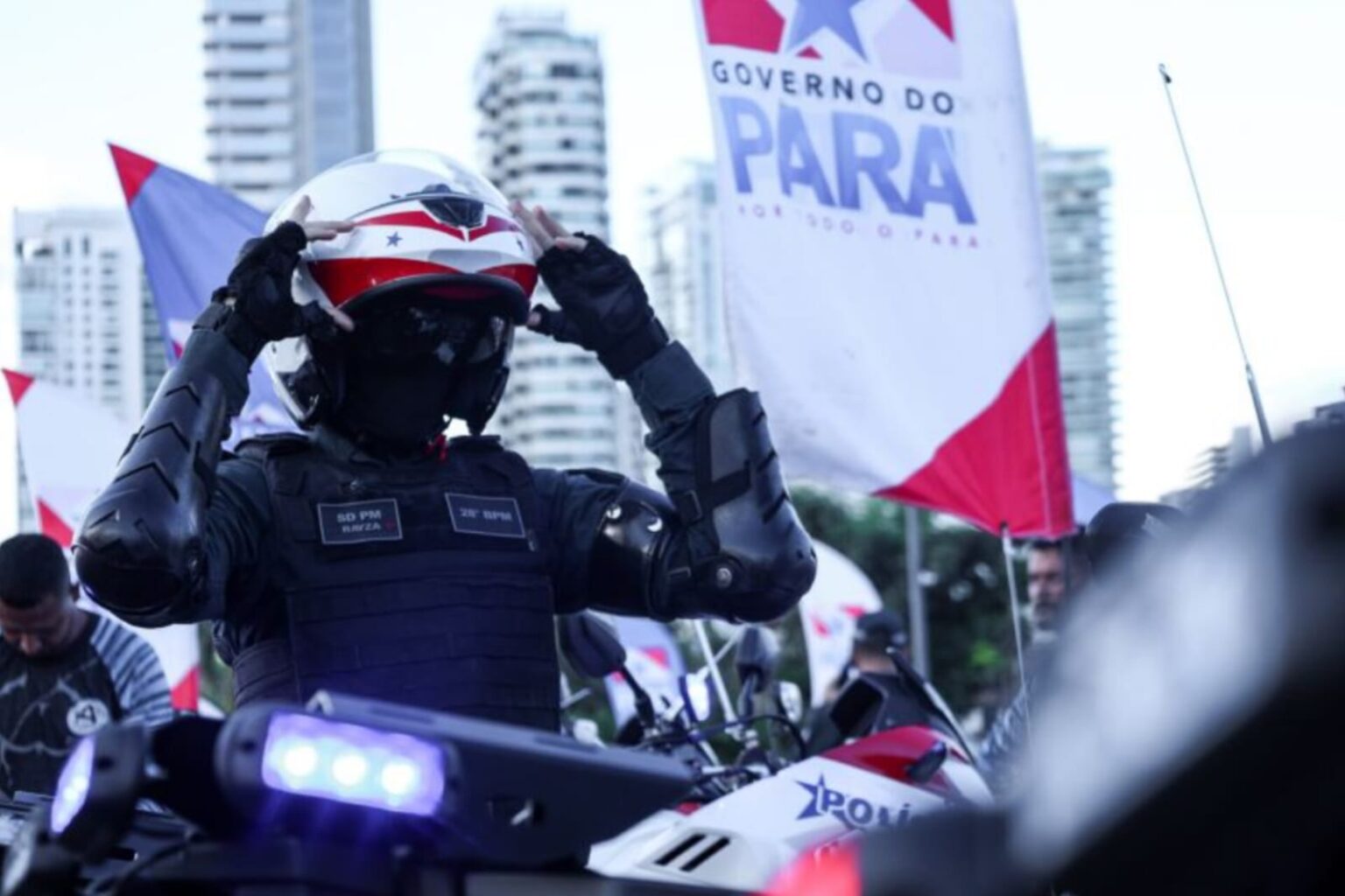 Governo distribui 4 mil novos equipamentos para PM no Pará