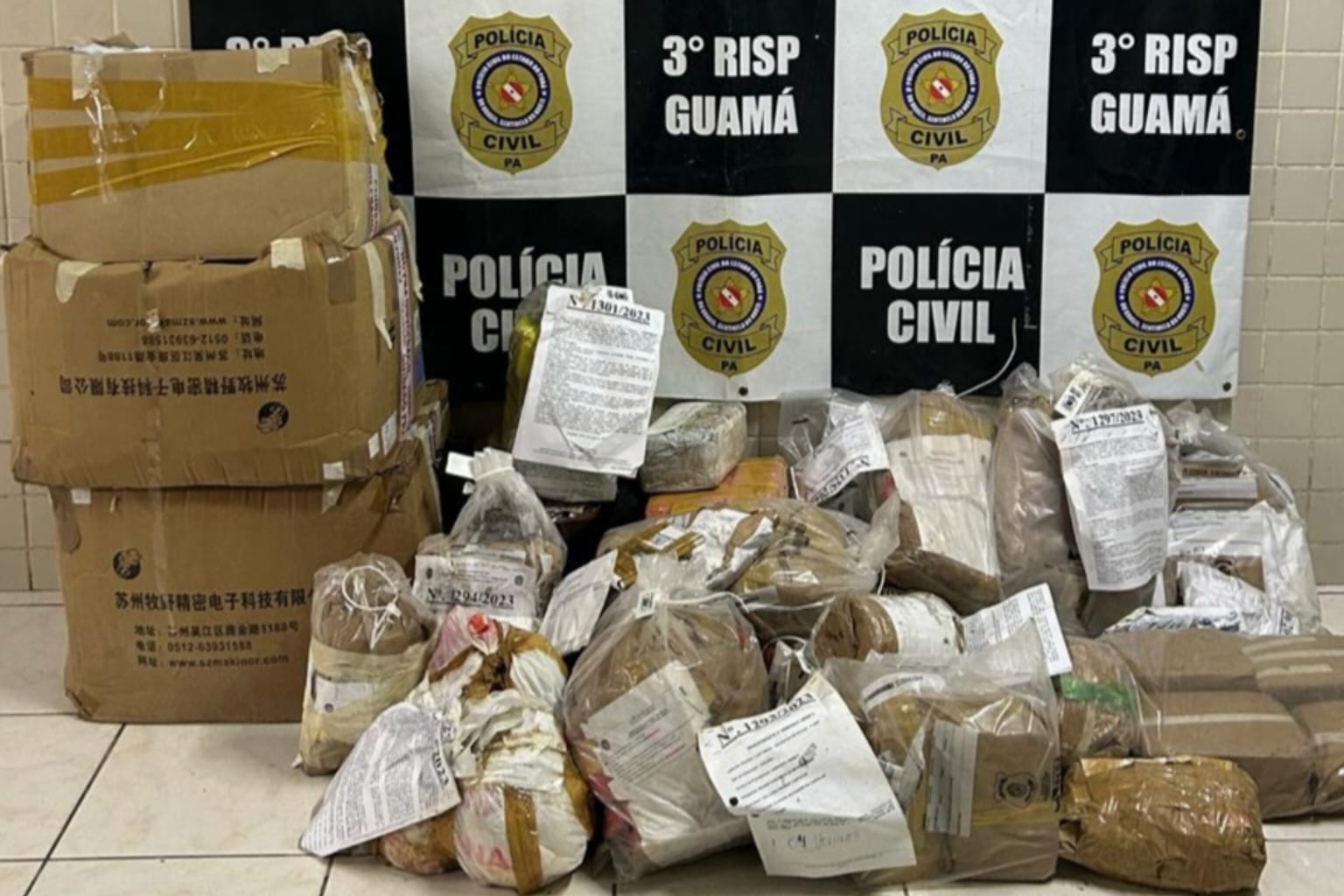 PC incinera 250 kg de drogas e mais de mil pacotes de cigarros no Pará