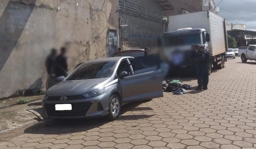 PM prende policial penal e comparsas armados perto de banco em Altamira