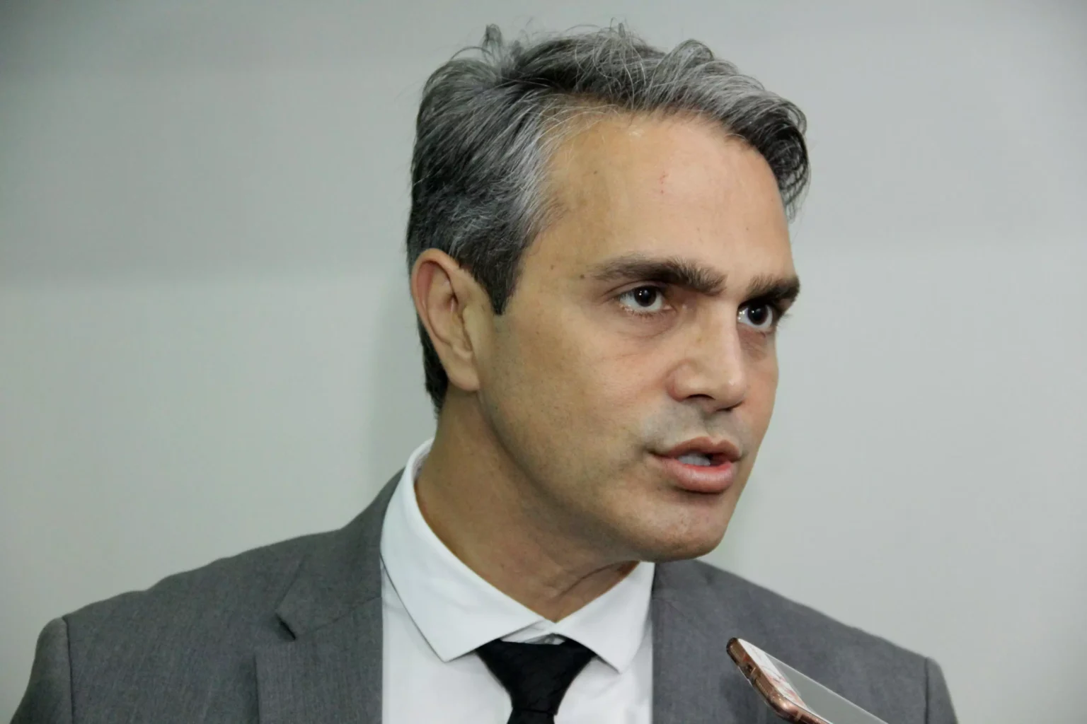 Júnior Hage é eleito prefeito de Monte Alegre para mandato de seis meses